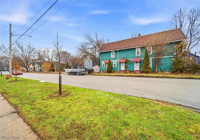 Homes for sale in Cleveland, OH | 3202 Whitman Ave, Cleveland, OH 44113 | MLS# 5188503