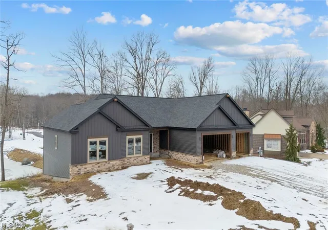 Photo 3 of Single family home for sale at 4847 Ashmont Ave Sw, Canton, OH 44706 | MLS# 5189098 | Listing updated on 2026-07-02