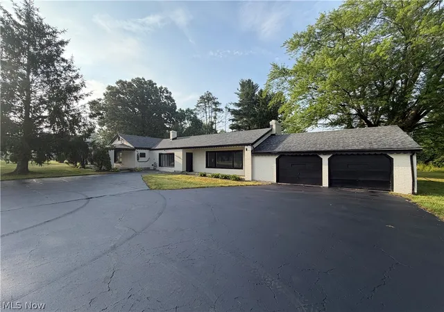 2nd image of 4055 Center Rd, Poland, OH 44514 | MLS# 5189154