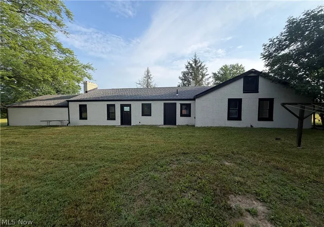 33rd image of 4055 Center Rd, Poland, OH 44514 | MLS# 5189154