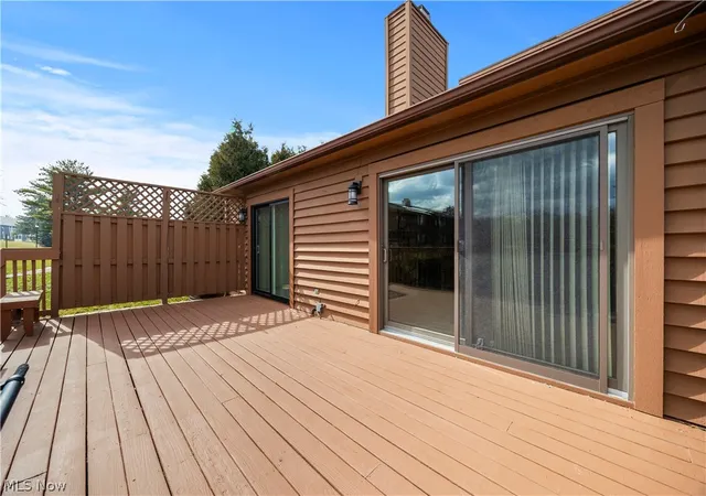 Photo 2 of Sale Pending at 4559 Oakhill Blvd, Lorain, OH 44053 | MLS# 5189524 | Listing updated on 2026-07-07