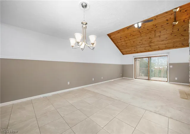 Photo 4 of Sale Pending at 4559 Oakhill Blvd, Lorain, OH 44053 | MLS# 5189524 | Listing updated on 2026-07-07