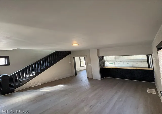 Photo 4 of Single family home for sale at 3943 Grant St, Weirton, WV 26062 | MLS# 5189594 | Listing updated on 2026-08-20