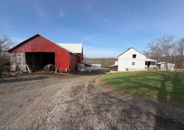 Homes for sale in Junction City, OH | 540 Flagdale Rd S, Junction City, OH 43748 | MLS# 5189759