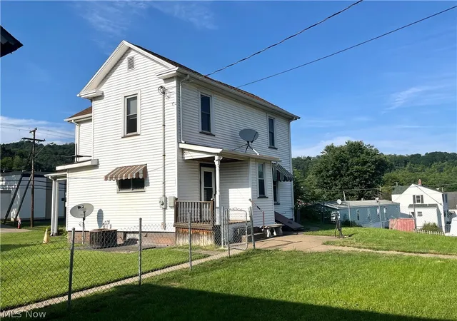 3rd image of 55500 National Rd, Bridgeport, OH 43912 | MLS# 5189672
