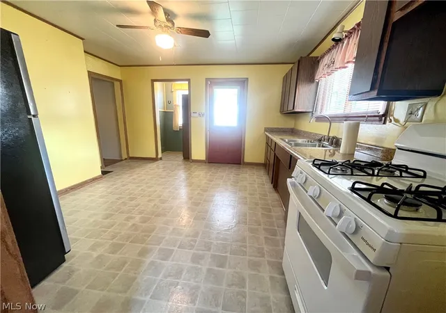 5th image of 55500 National Rd, Bridgeport, OH 43912 | MLS# 5189672