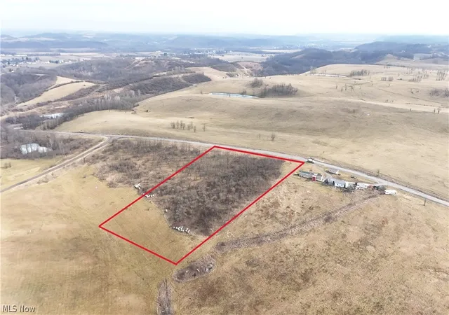 Homes for sale in Newcomerstown, OH | 20451 Cr 410, Newcomerstown, OH 43832 | MLS# 5189877