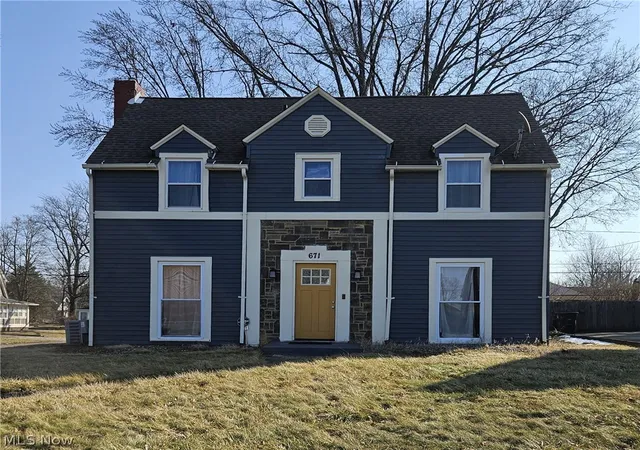 Photo 1 of Sale Pending at 671 Moreley Ave, Akron, OH 44320 | MLS# 5189867 | Listing updated on 2026-08-03