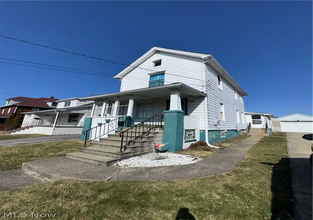 Homes for sale in Youngstown, OH | 374 Tenney Ave, Youngstown, OH 44405 | MLS# 5189852