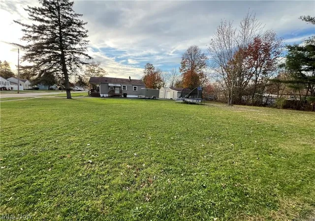 Photo 3 of Single family home for sale at 2773 Burton St SE, Warren, OH 44484 | MLS# 5190118 | Listing updated on 2026-07-15
