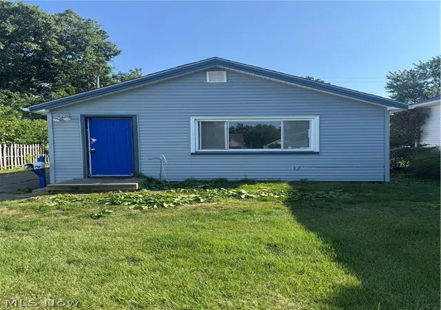 Homes for sale in Euclid, OH | 26530 Shoreview Ave, Euclid, OH 44132 | MLS# 5189951