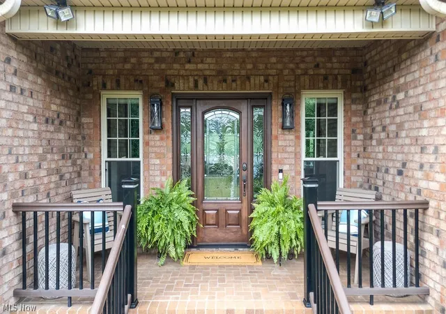 Photo 2 of Single family home for sale at 390 Powell Riverfront Rd, Saint Marys, WV 26170 | MLS# 5190180 | Listing updated on 2026-09-01