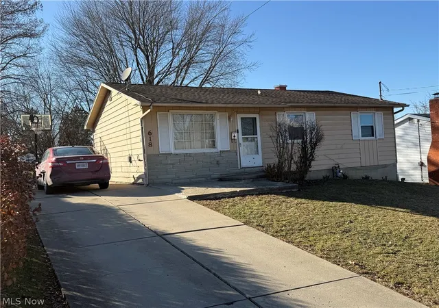 3rd image of 618 N Hartford Ave, Youngstown, OH 44509 | MLS# 5190343