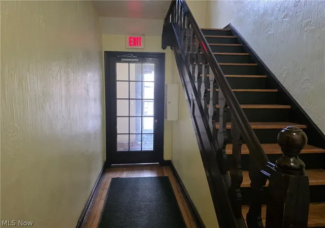 4th image of 15610 Van Aken Blvd #18, Cleveland, OH 44120 | MLS# 5189269