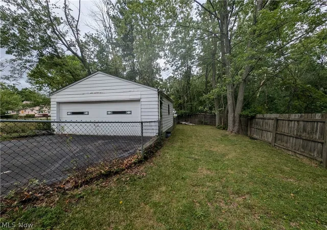 Homes for sale in Maple Heights, OH | 16029 Friend Ave, Maple Heights, OH 44137 | MLS# 5190372