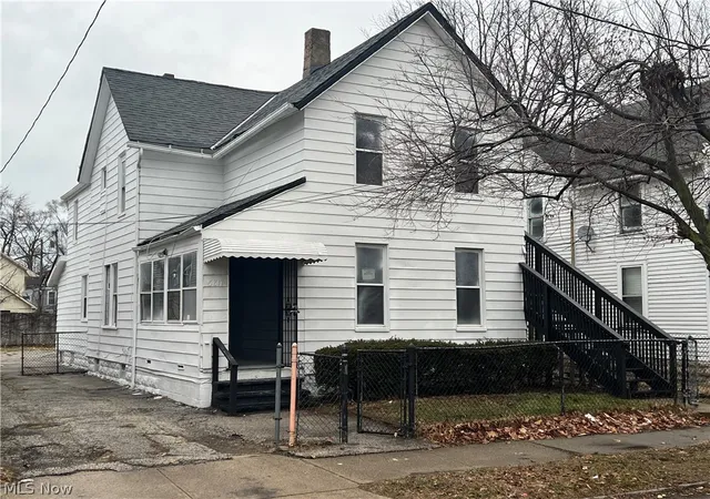 Homes for sale in Cleveland, OH | 5817 Prosser Ave, Cleveland, OH 44103 | MLS# 5189828