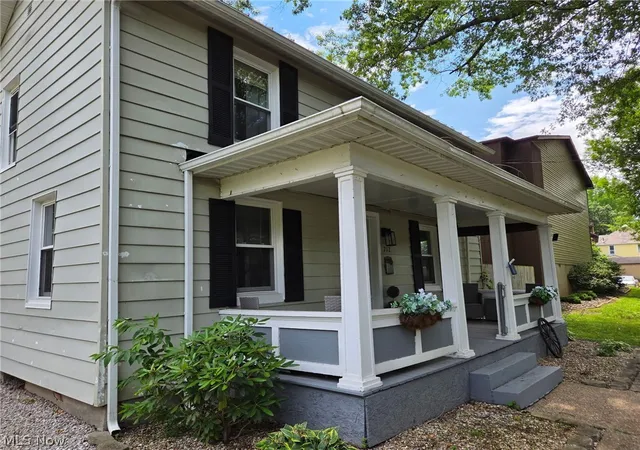Homes for sale in Marietta, OH | 712 Front St, Marietta, OH 45750 | MLS# 5190359