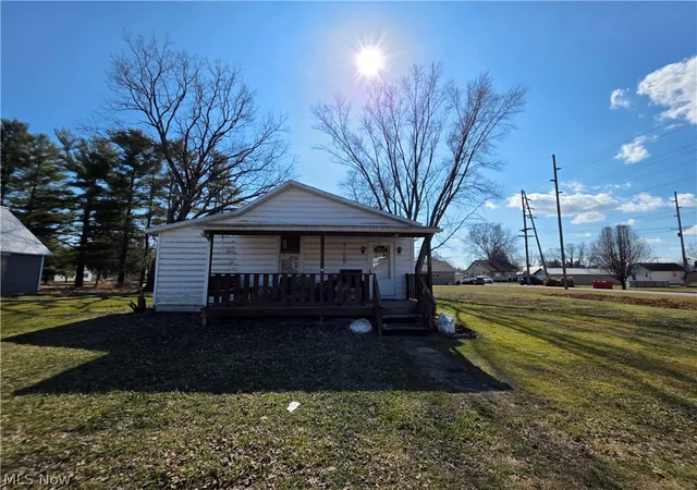1st image of 6910 Elm St, East Fultonham, OH 43735 | MLS# 5190346