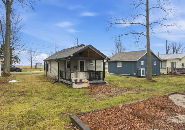 5th image of 5 Stones Long Beach Dr, Ashtabula, OH 44004 | MLS# 5191053