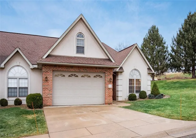 Homes for sale in Zanesville, OH | 3150 Northern Pl, Zanesville, OH 43701 | MLS# 5190961