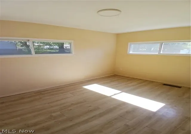 4th image of 3025 Northgate Ave, Youngstown, OH 44505 | MLS# 5191228