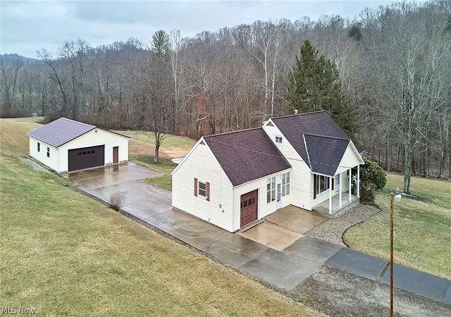 Homes for sale in Harrisville, WV | 613 S Court St, Harrisville, WV 26362 | MLS# 5191252