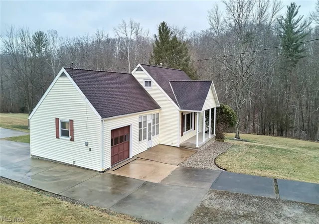 Homes for sale in Harrisville, WV | 613 S Court St, Harrisville, WV 26362 | MLS# 5191252