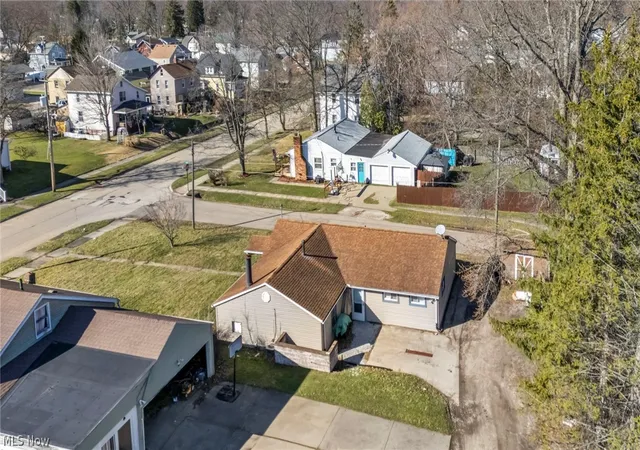 Homes for sale in Alliance, OH | 717 Garfield Ave, Alliance, OH 44601 | MLS# 5191241
