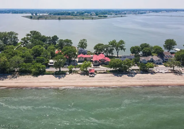 Photo 1 of Mansion for sale at 1431 Cedar Point Rd, Sandusky, OH 44870 | MLS# 5191371 | Listing updated on 2026-09-01