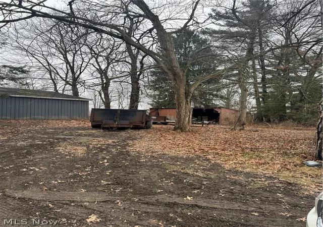 3rd image of 14665 W Akron Canfield Rd, Berlin Center, OH 44401 | MLS# 5190575