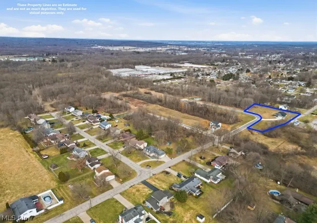 Photo 46 of Condo for sale at 911 Dogwood Dr, Hubbard, OH 44425 | MLS# 5191323 | Listing updated on 2026-09-30