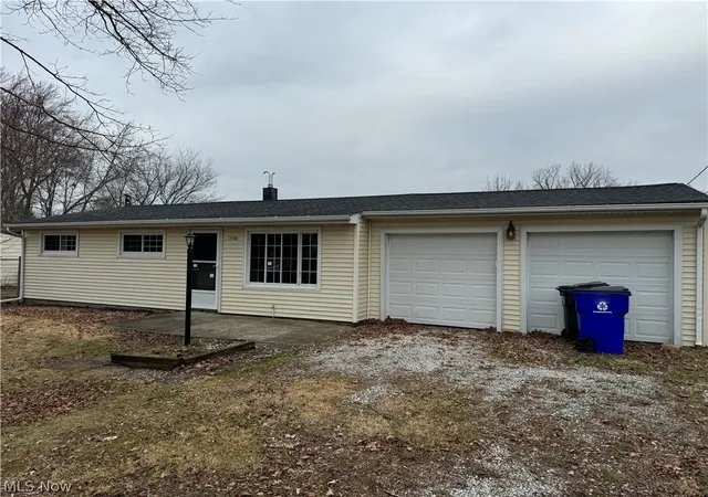 Homes for sale in Ravenna, OH | 3153 Polly Rd, Ravenna, OH 44266 | MLS# 5191449
