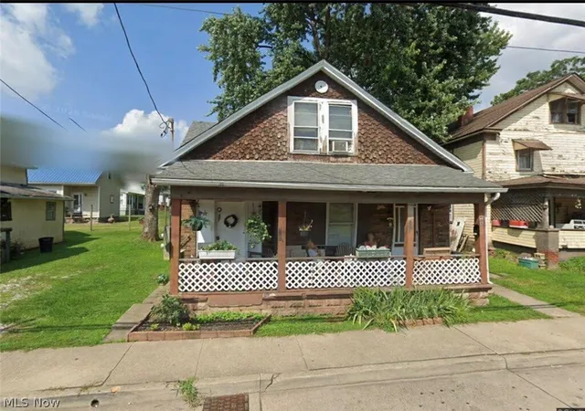 Photo 1 of Multi family home for sale at 905 13th Street, Parkersburg, WV 26101 | MLS# 5191599 | Listing updated on 2026-08-29