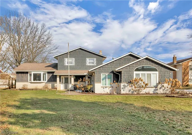 1st image of 563 N Carpenter Rd, Brunswick, OH 44212 | MLS# 5191757