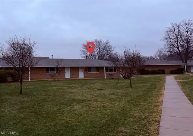 2nd image of 21884 River Oaks Dr #2K, Rocky River, OH 44116 | MLS# 5188677