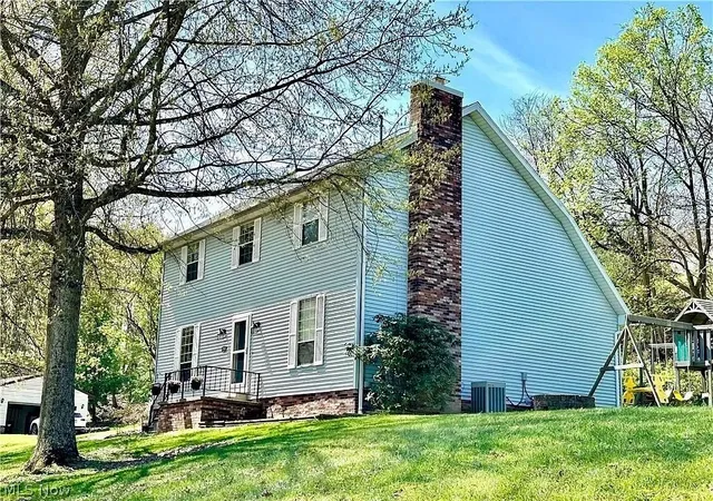 3rd image of 350 W Wildwood Dr, Parkersburg, WV 26101 | MLS# 5191815