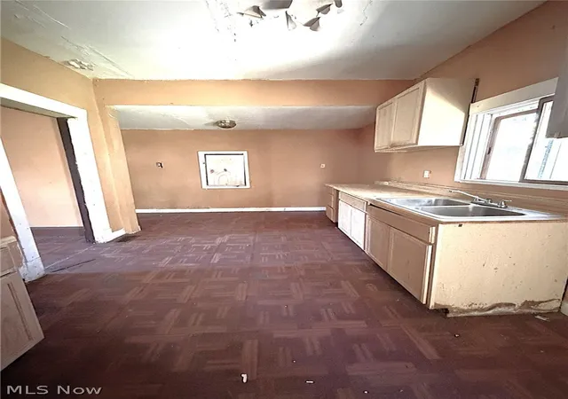 Photo 4 of Single family home for sale at 4368 E 156th Street, Cleveland, OH 44128 | MLS# 5192421 | Listing updated on 2026-08-19