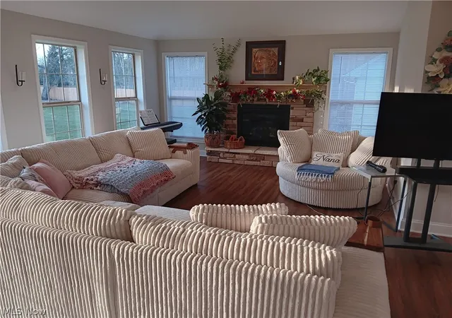 3rd image of 2366 Bradley Rd, Westlake, OH 44145 | MLS# 5192393
