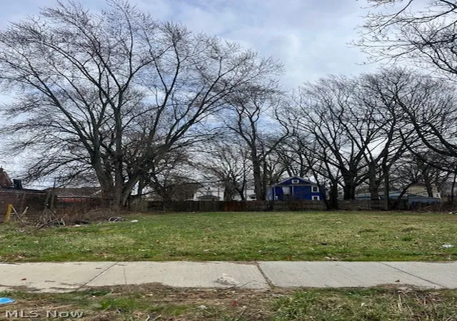1st image of 805 Sumner St, Akron, OH 44311 | MLS# 5192608