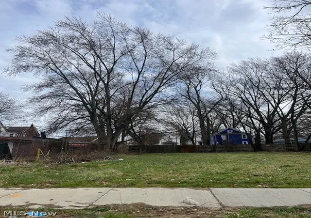 2nd image of 805 Sumner St, Akron, OH 44311 | MLS# 5192608