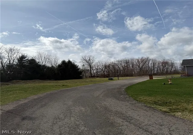1st image of Anna Cir, Youngstown, OH 44509 | MLS# 5192700