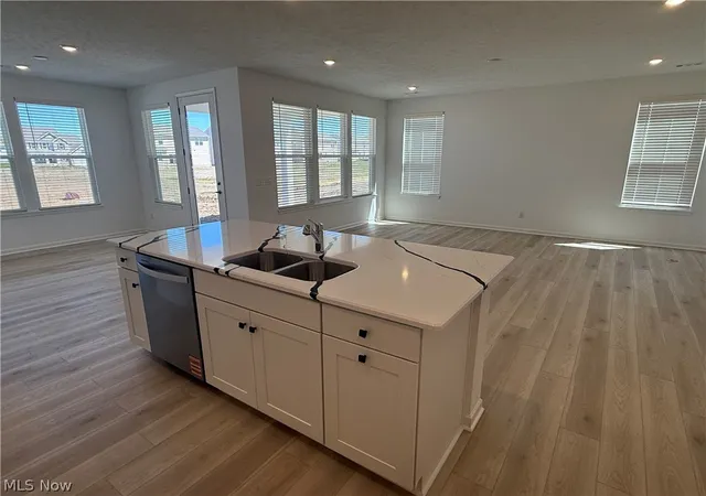 3rd image of 23706 Wally'S Wy, Columbia Station, OH 44028 | MLS# 5192776