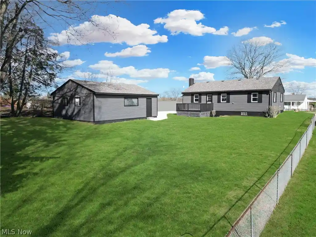 Photo 1 of Single family home for sale at 231 Olive Dr, Steubenville, OH 43953 | MLS# 5192471 | Listing updated on 2026-10-17
