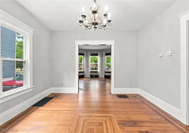 Listing Photo 4 - Condo for sale in building located at 1303 Castle Ave, Cleveland, OH 44113
