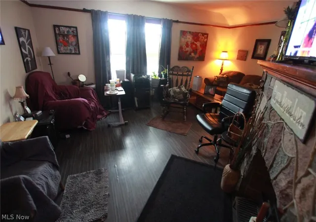 Listing Photo 2 - Condo for sale in building located at 56 N Osborn, Youngstown, OH 44509 - Unit #