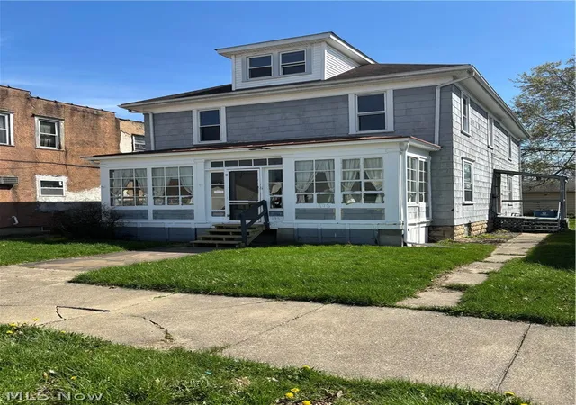 1st image of 175 W Ohio Ave, Sebring, OH 44672 | MLS# 5193090