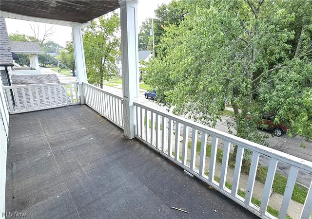 Homes for sale in Cleveland, OH | 1812 Treadway Ave, Cleveland, OH 44109 | MLS# 5192715