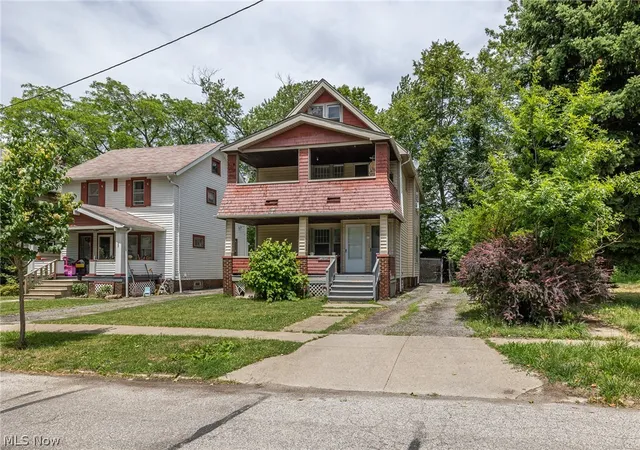 Homes for sale in Cleveland, OH | 13609 Eaglesmere Ave, Cleveland, OH 44110 | MLS# 5193208