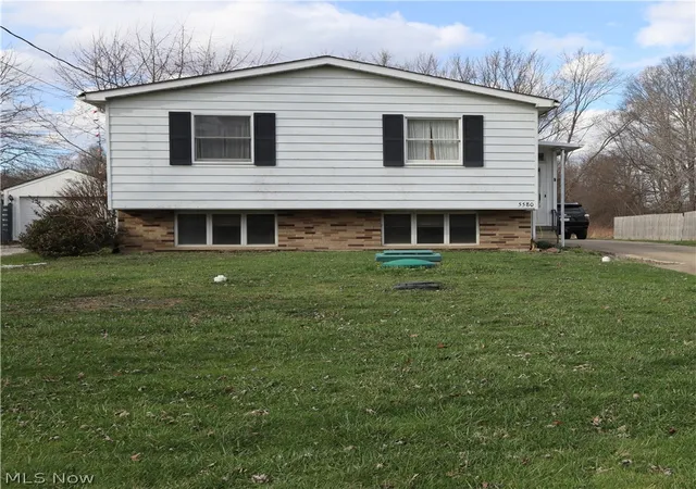 Homes for sale in Newton Falls, OH | 5580 Charleston Rd, Newton Falls, OH 44444 | MLS# 5193087