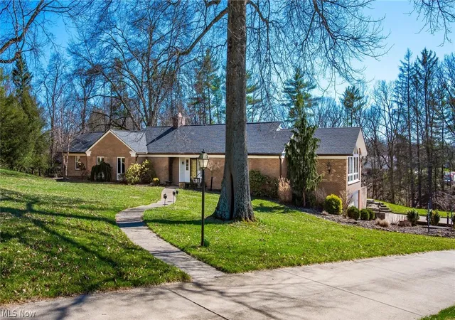 3rd image of 1200 East Dr, Zanesville, OH 43701 | MLS# 5191384